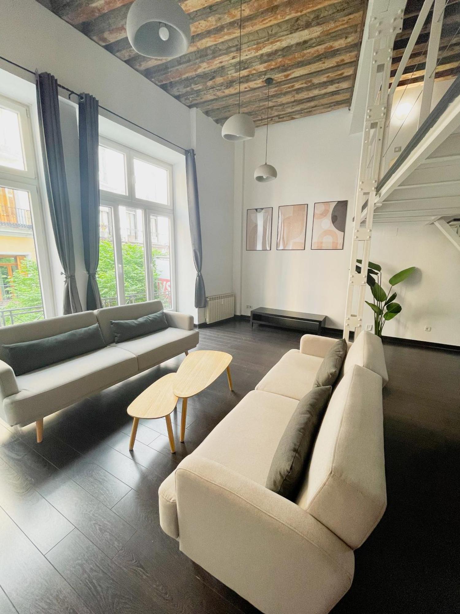 Апартаменты Carretas Duplex Exterior Derecha Мадрид Экстерьер фото